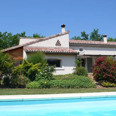 Les Cerisiers Blacons